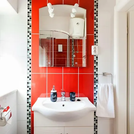 Cozy Lile In The Heart Of Old Town Apartment